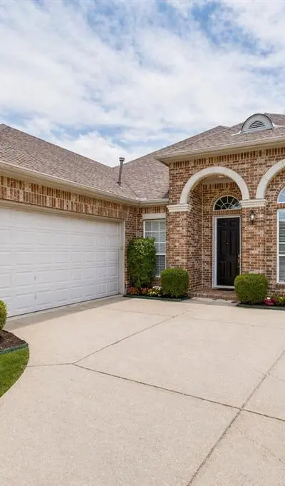 351 Southern Hills Drive, Fairview TX 75069 - Photo 2