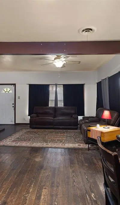 301 W Nelson Street, Bowie TX 76230 - Photo 5