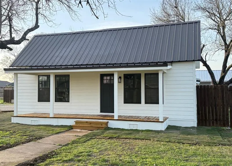 250 Cosey Street, Palmer TX 75152