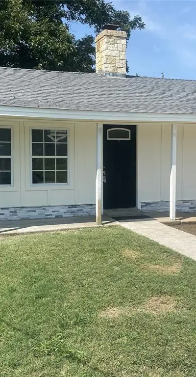 209 W 5th Street, Tolar TX 76476