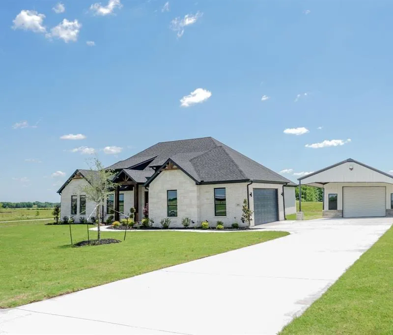 860 Alondrita Street, Celeste TX 75423