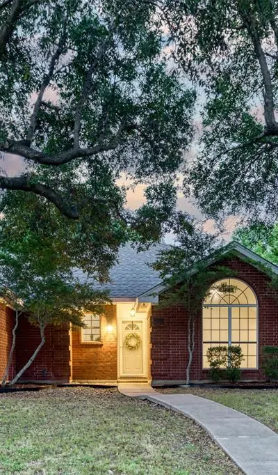 215 Barbara Way, Red Oak TX 75154 - Photo 3