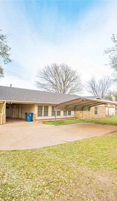 1405 W Wheeler Street, Breckenridge TX 76424 - Photo 4
