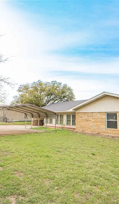 1405 W Wheeler Street, Breckenridge TX 76424 - Photo 5