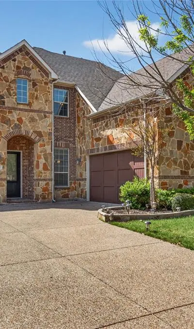 2538 Broadway Drive, Trophy Club TX 76262 - Photo 2