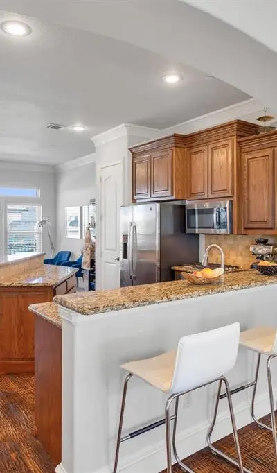 4041 Winsor Drive, Farmers Branch TX 75244 - Photo 3