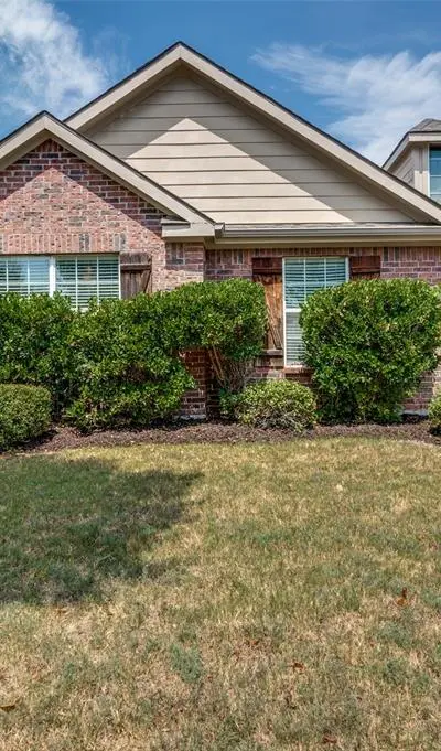 8823 Eastwood Avenue, Cross Roads TX 76227