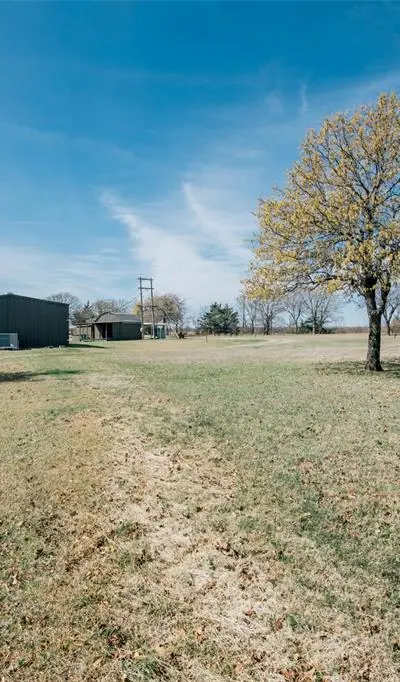 8751 Fm 677 N, Saint Jo TX 76265 - Photo 5