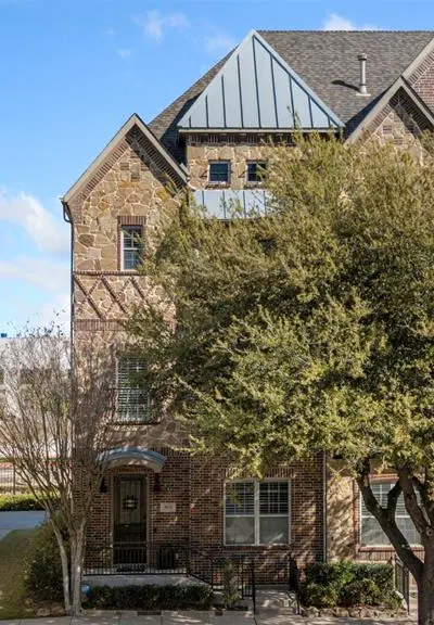 4021 Winsor Drive, Farmers Branch TX 75244 - Photo 2