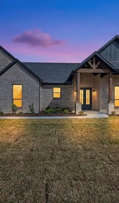 4961 County Road 1098, Celeste TX 75423