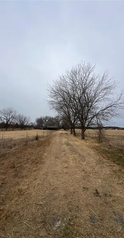 1655 E Fm 120, Denison TX 75021