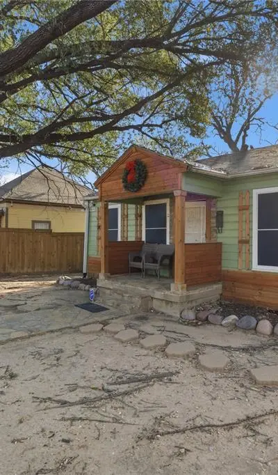 3814 Pine Street, Dallas TX 75210 - Photo 3