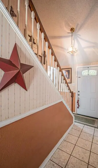 1127 Willow Creek Drive, Lancaster TX 75146 - Photo 3