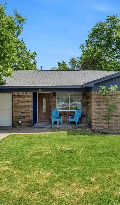 841 Lake View Ridge, White Settlement TX 76108