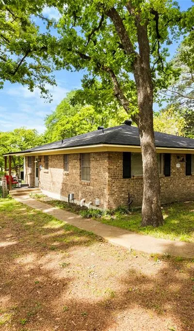 111 Island Park Drive, Gun Barrel City TX 75156