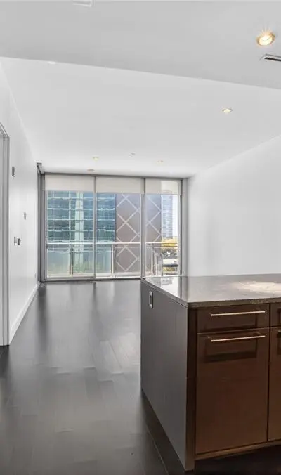 2900 Mckinnon Street # 403, Dallas TX 75201 - Photo 4