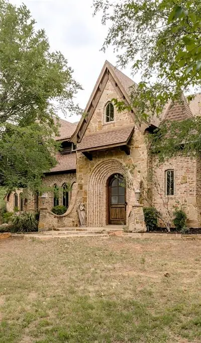 1985 Woodland Drive, Cross Roads TX 76227