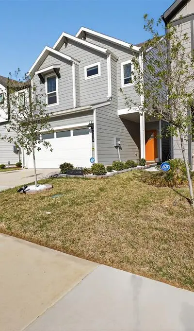 3228 Hampton Drive, Richland Hills TX 76118 - Photo 3