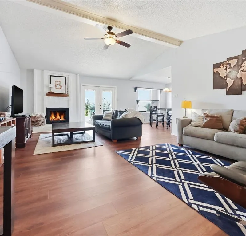321 Juniper Drive, Arlington TX 76018