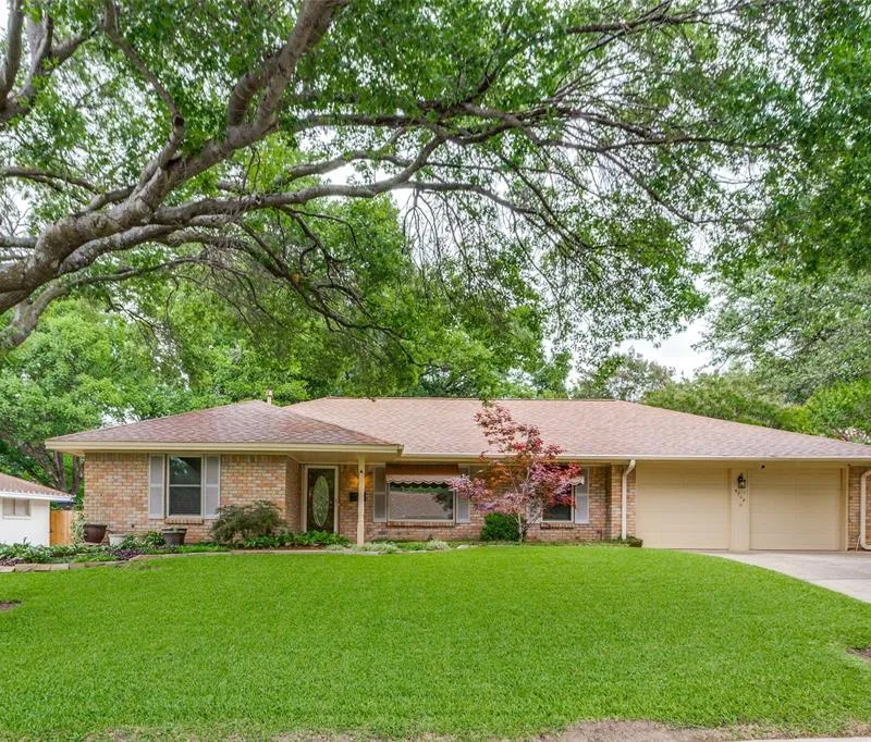 4908 Wheelock Drive, Fort Worth TX 76133