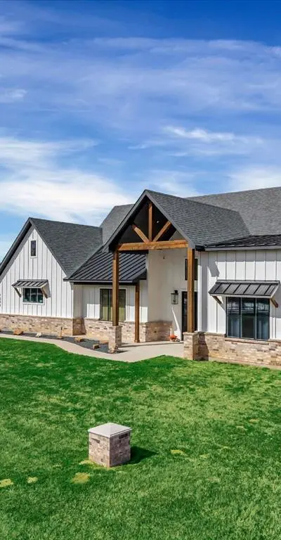 1250 Turpin Lake Road, Poolville TX 76487