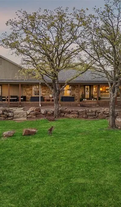 100 Swisher Road, Shady Shores TX 76208