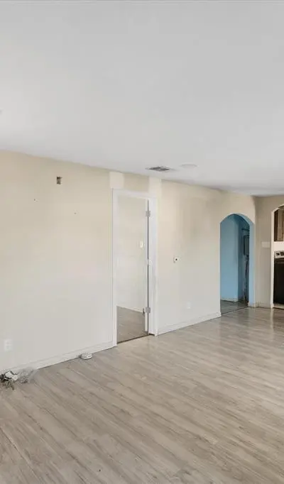 3708 Avenue M, Fort Worth TX 76105 - Photo 2