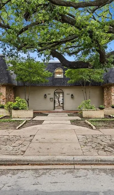 5323 Fleetwood Oaks Avenue # 256, Dallas TX 75235