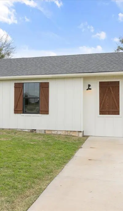 500 Tolar Cemetery Road, Tolar TX 76476 - Photo 2