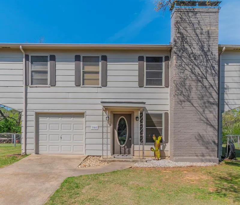 544 Rose Circle, Gordonville TX 76245