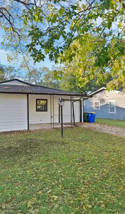 809 Hackamore Street, White Settlement TX 76108