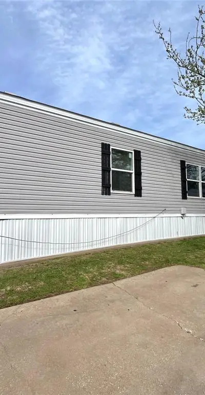 709 N Collins Frwy # 130, Howe TX 75459 - Photo 2