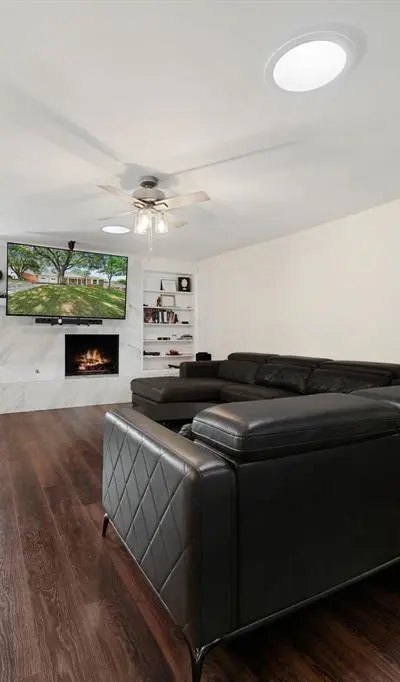 1803 Windlea Drive, Euless TX 76040 - Photo 3