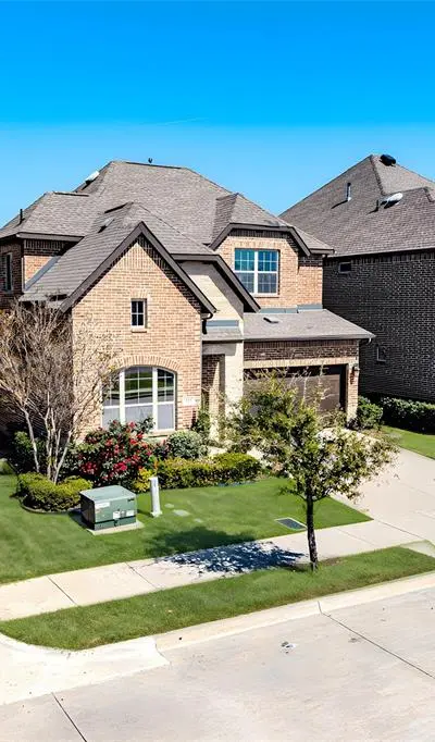 523 Paddock Way, Irving TX 75039 - Photo 2