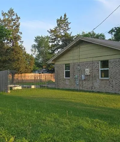 208 Mill Street, Lone Oak TX 75453 - Photo 3