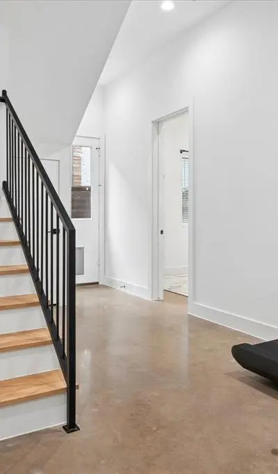 2130 Lovedale Avenue # 102, Dallas TX 75235 - Photo 4