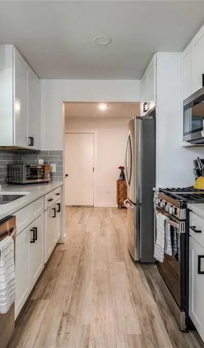 5921 Spring Glen Drive, Dallas TX 75232