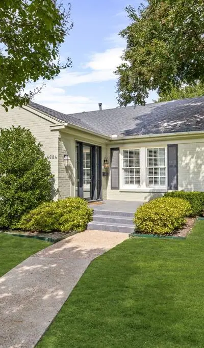 4684 S Versailles Avenue, Highland Park TX 75209