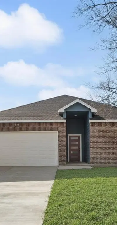 205 East Place, White Settlement TX 76108