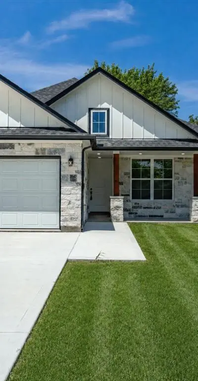 1569 Well Service Road, Bowie TX 76230