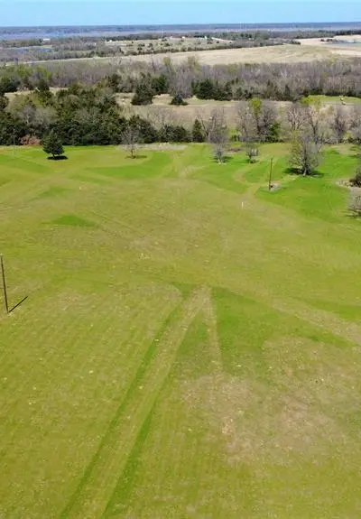 884 County Road 2900, Dodd City TX 75438 - Photo 3