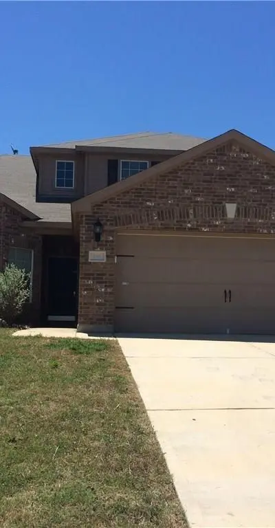 196 Dodge City Trail, Newark TX 76071