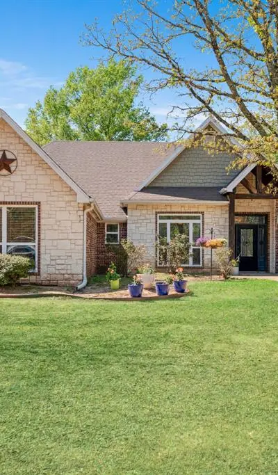 360 County Road 42570, Paris TX 75462