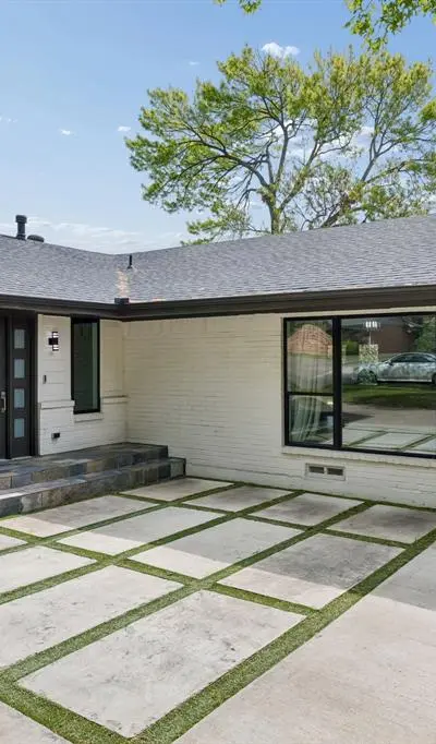 13726 Peyton Drive, Dallas TX 75240