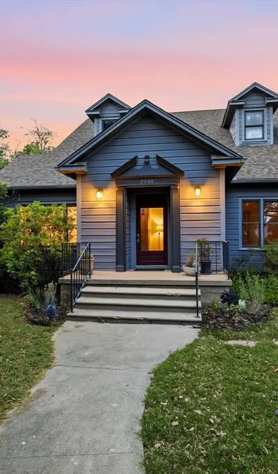 2044 W Oak Street, Denton TX 76201