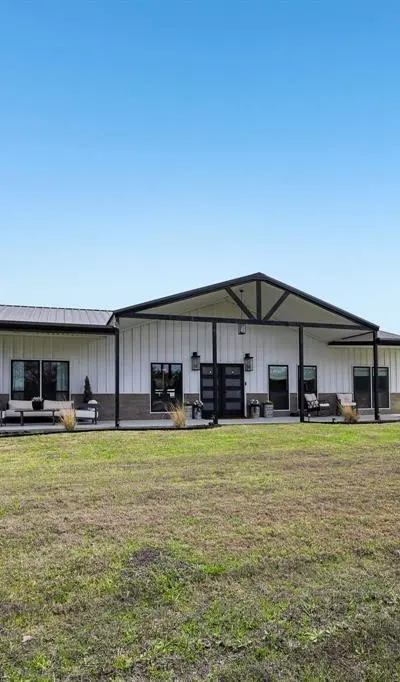 5029 County Road 1098, Celeste TX 75423 - Photo 2