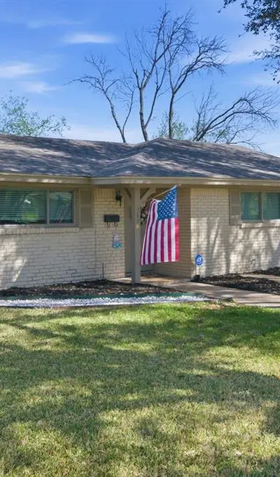 3608 Northcut Drive, North Richland Hills TX 76117 - Photo 2