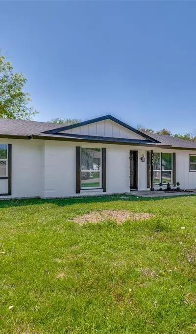 4625 Kyle Drive, Balch Springs TX 75180 - Photo 2