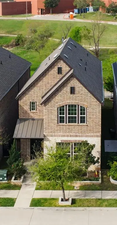 580 Courtyard Lane, Irving TX 75039