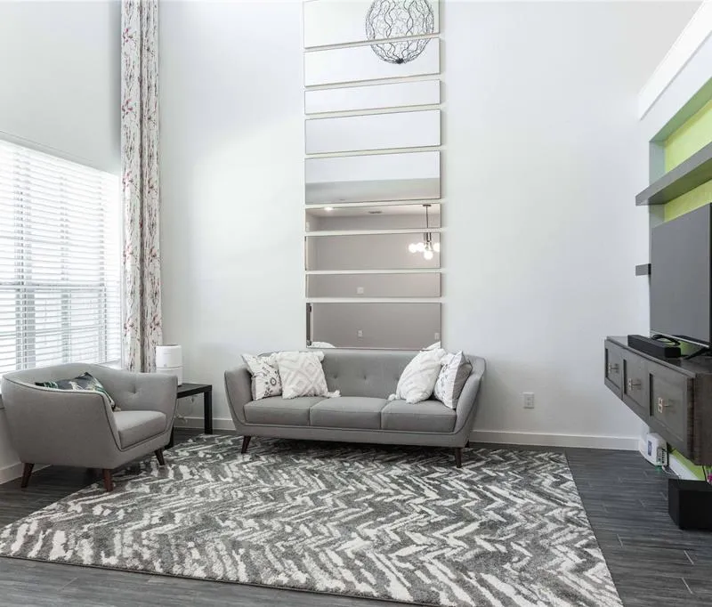 631 Cobblestone Lane, Irving TX 75039